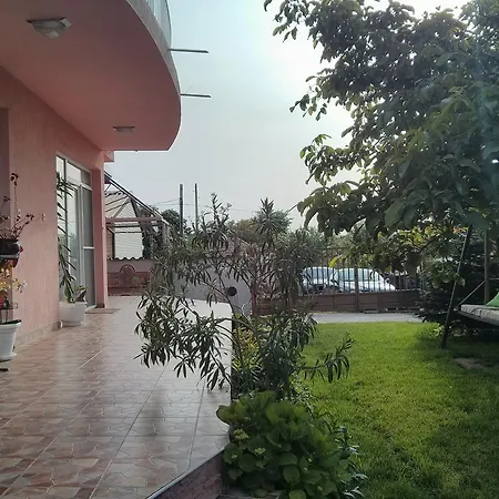 ゲストハウス House Rezvaya With For Rent レゾヴォ