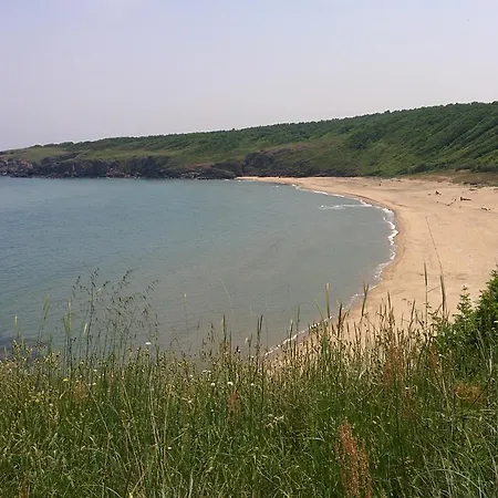 Konukevi House Rezvaya With For Rent