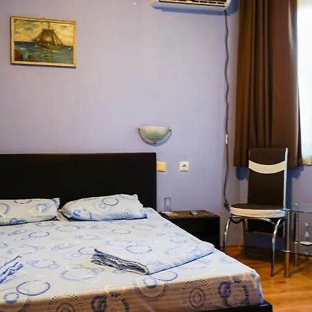 House Rezvaya With For Rent Konukevi