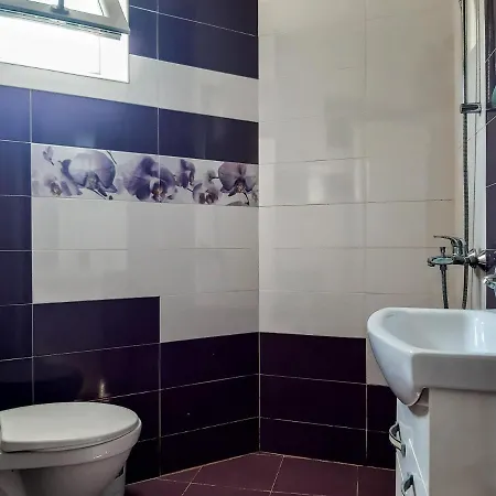 House Rezvaya With For Rent 3*