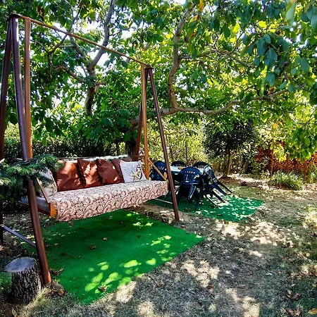 House Rezvaya With For Rent Rezovo