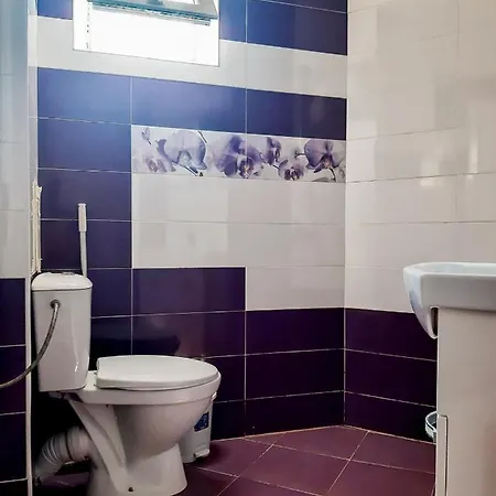 House Rezvaya With For Rent Guest house Rezovo