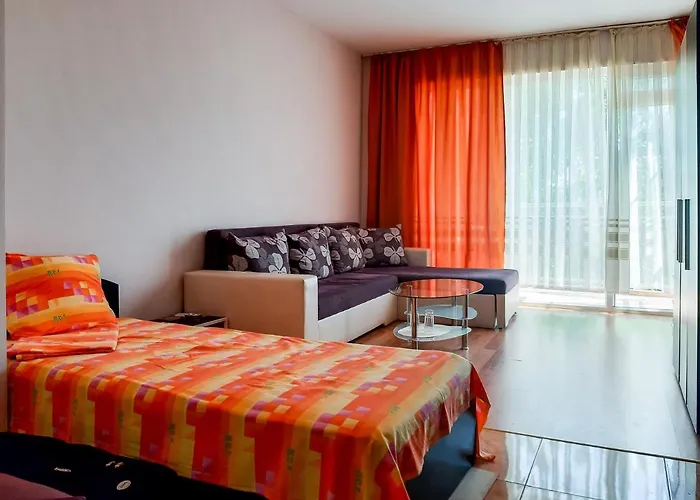 Πανσιόν House Rezvaya With For Rent