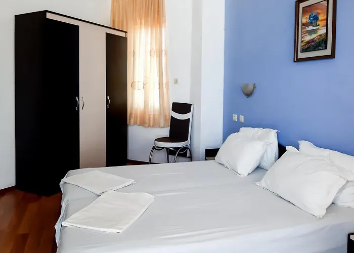 Πανσιόν House Rezvaya With For Rent