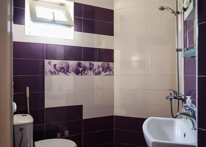 House Rezvaya With For Rent Πανσιόν Rezovo