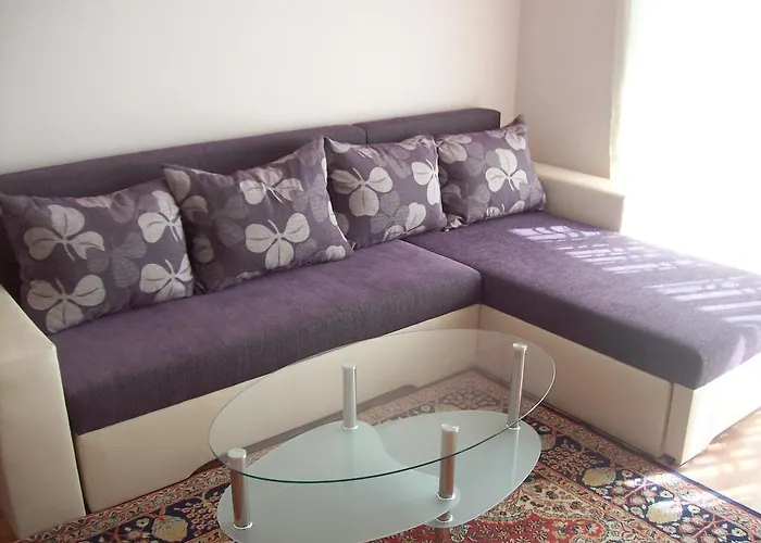 Πανσιόν House Rezvaya With For Rent