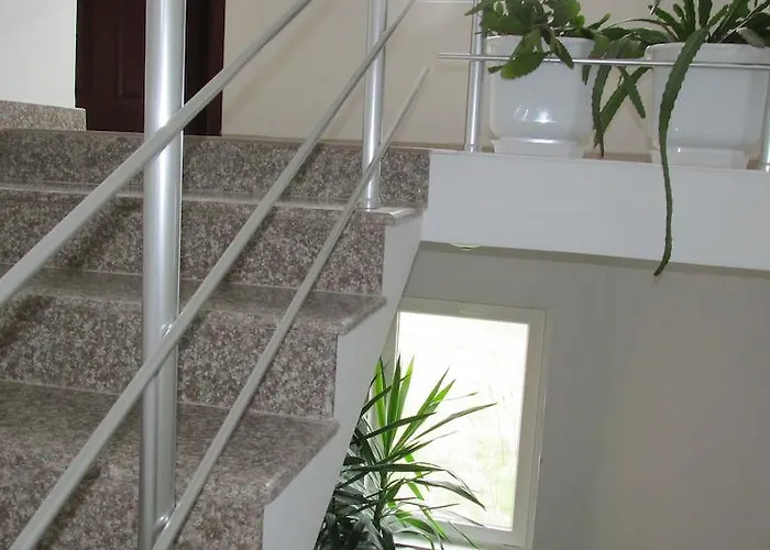 Πανσιόν House Rezvaya With For Rent 3*